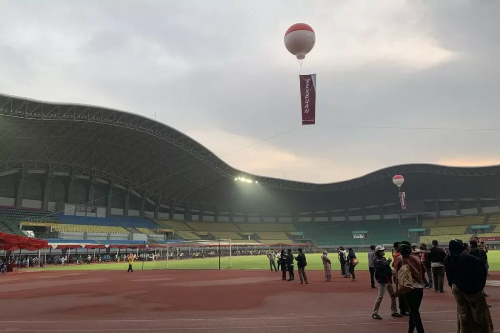 Mengenal Struktur Bangunan Bentang Lebar Hingga Contohnya Studion Chandrabhaga contoh Bangunan Bentang Lebar