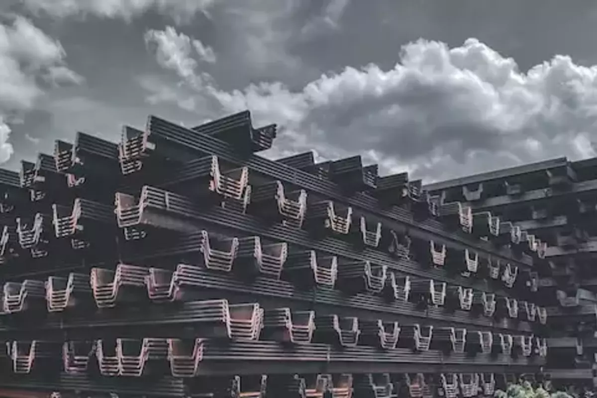 ilustrasi tumpukan turap