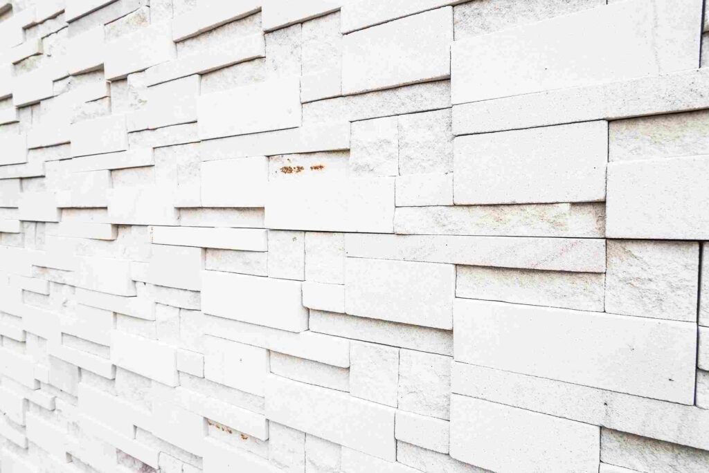 Contoh penggunaan white brick dengan pola unik