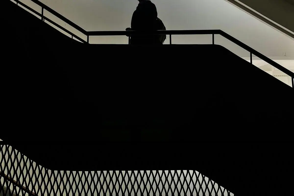 Siluet dari selubung bangunan